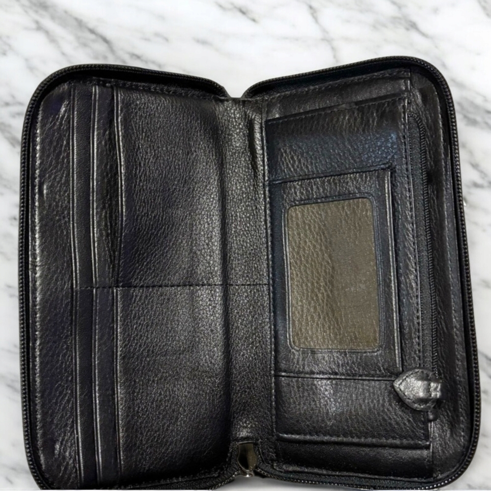 **Brighton patent leather crocodile style wallet, Crossbody - Picture 2 of 4